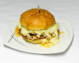 HAMBURGUESA MIXTA